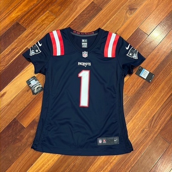 ⭐️ New Nike Cam Newton Navy New England Patriots Game Jersey Medium - Picture 2 of 13